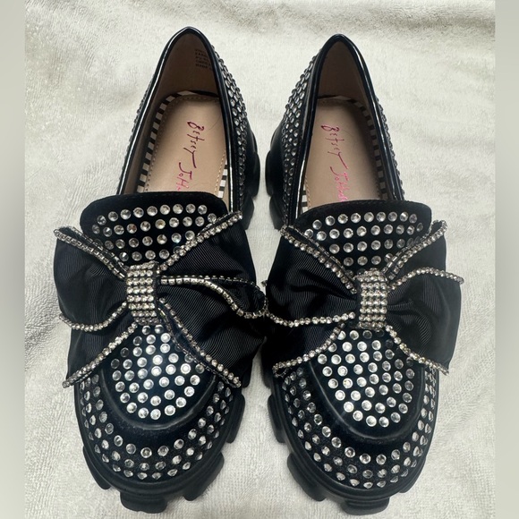 NWOT Betsey Johnson Black Loafers with Rhinestones & Bow Size 8 - Picture 6 of 11